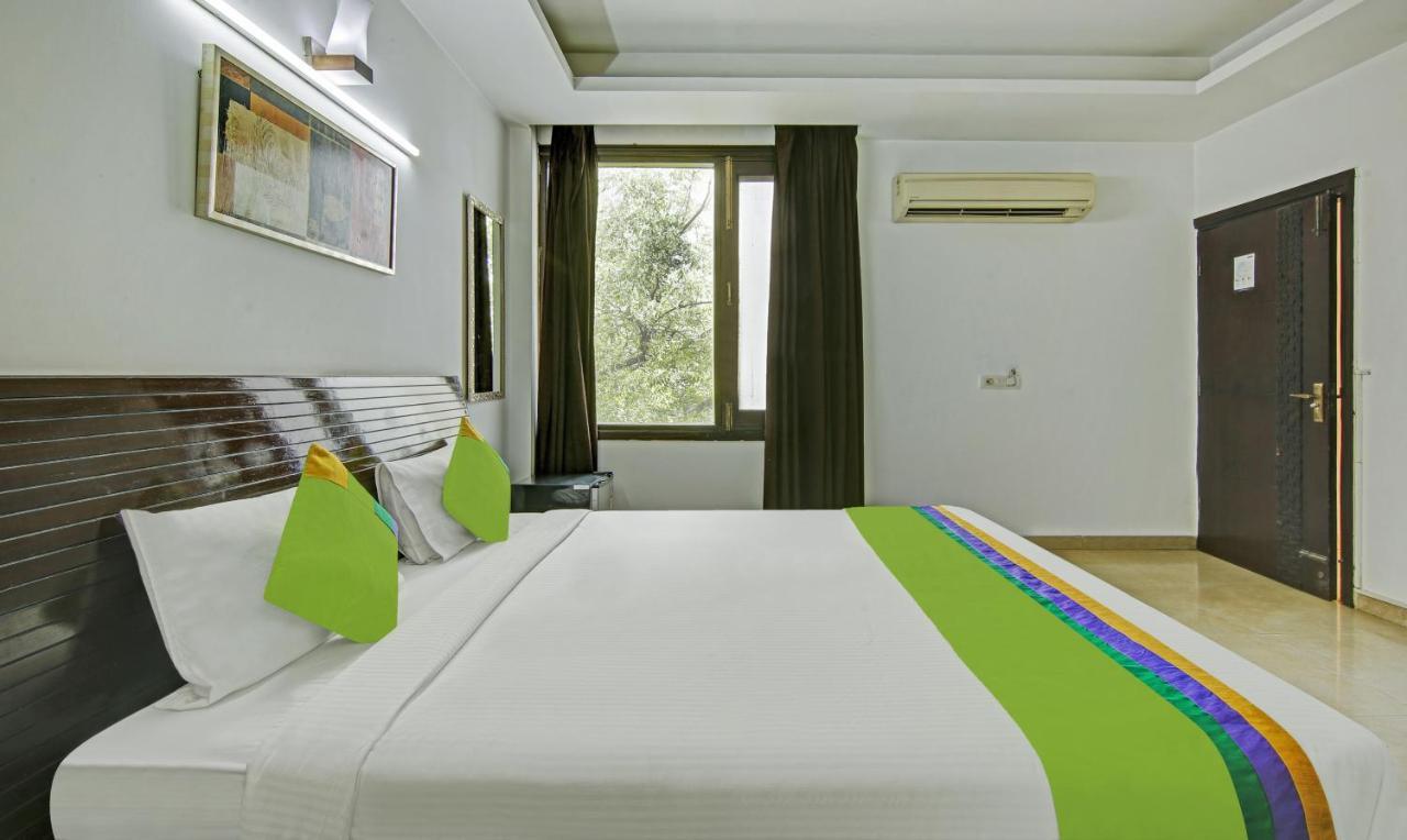Dreamz Hospitality Gurgaon Hotel Exterior photo