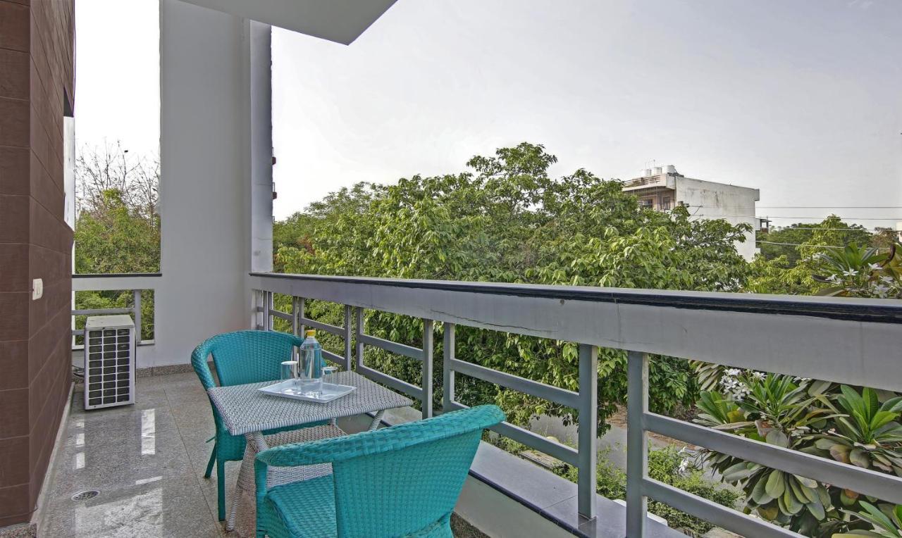 Dreamz Hospitality Gurgaon Hotel Exterior photo