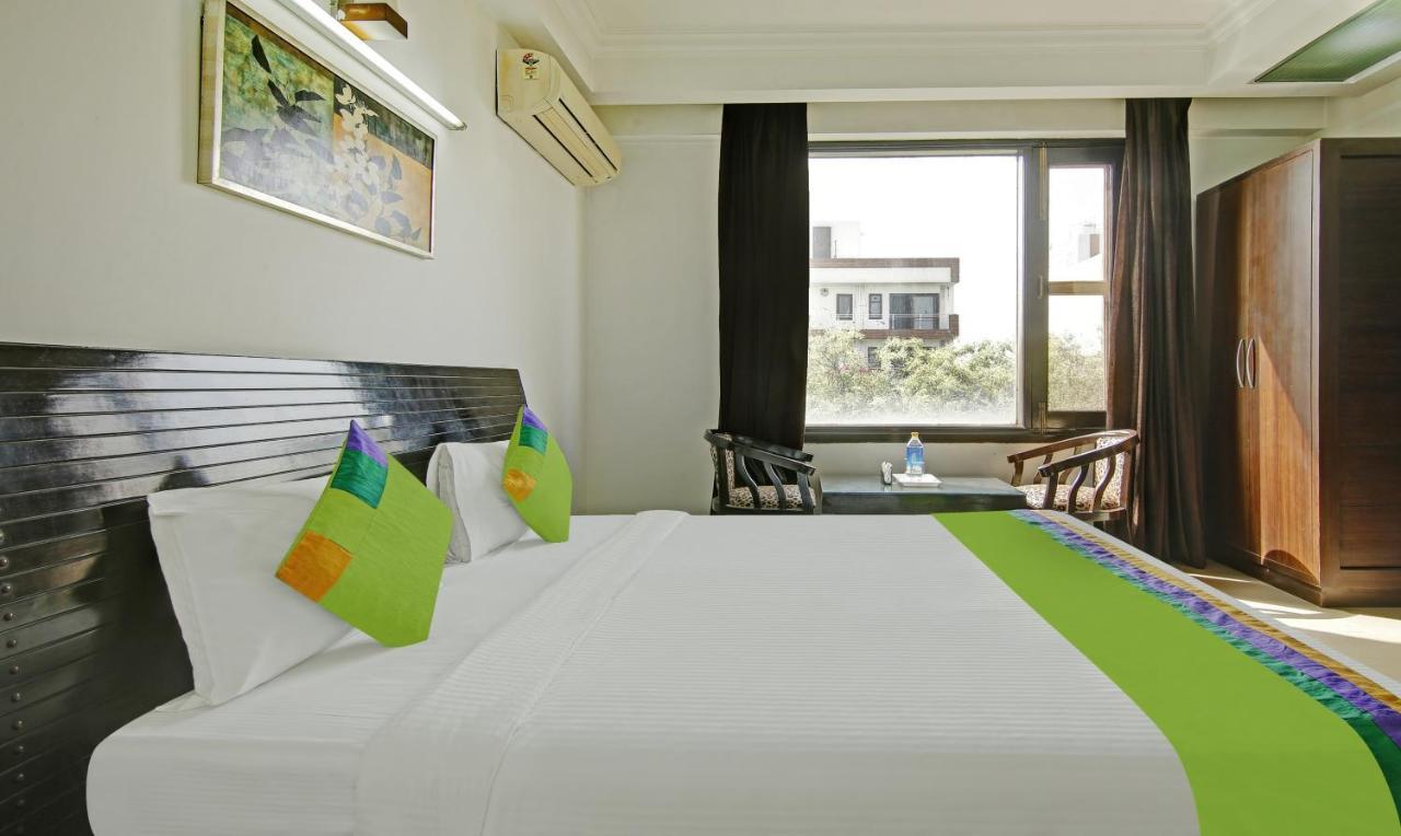 Dreamz Hospitality Gurgaon Hotel Exterior photo