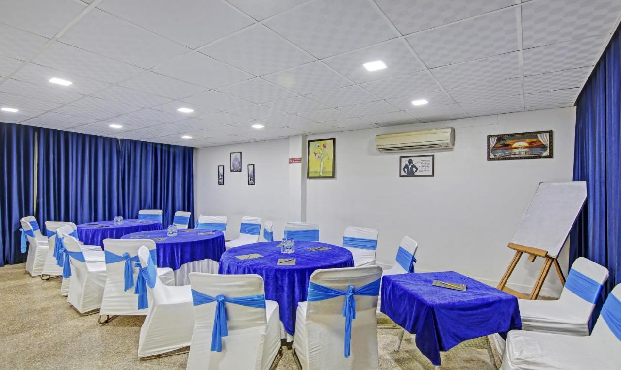 Dreamz Hospitality Gurgaon Hotel Exterior photo