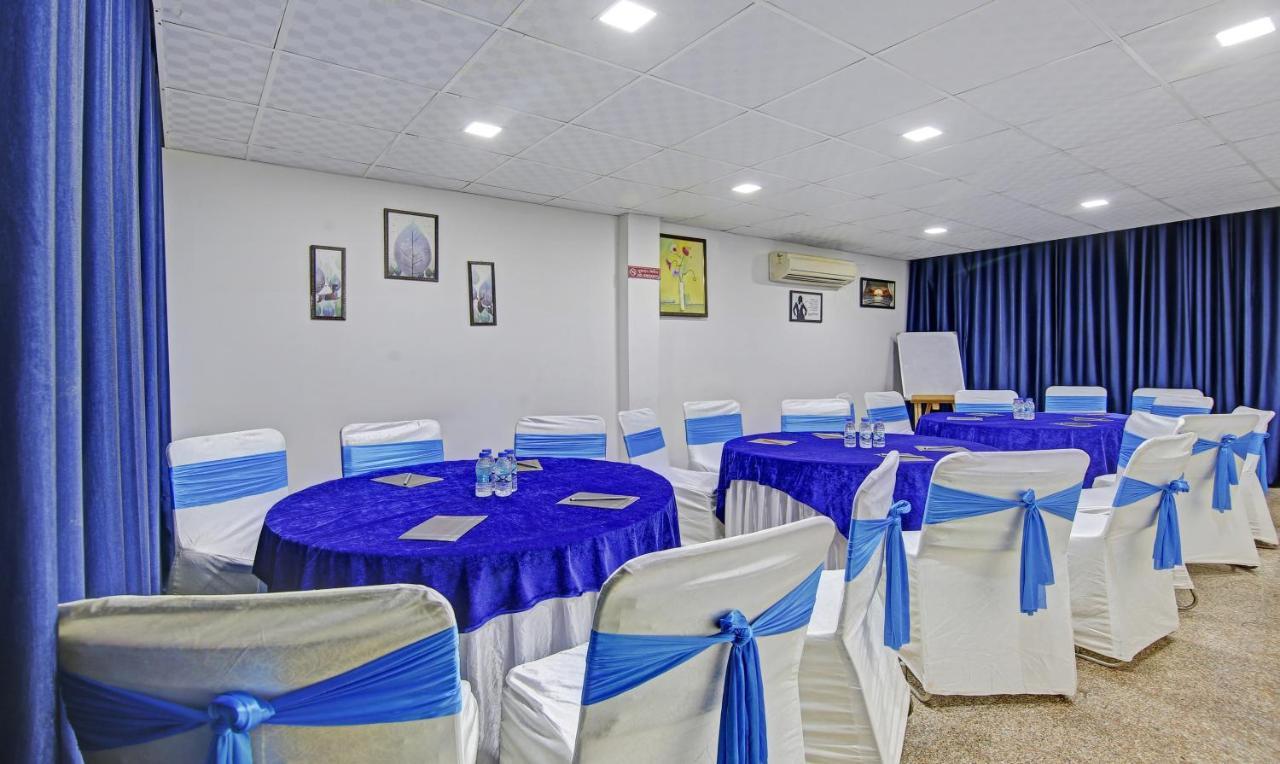 Dreamz Hospitality Gurgaon Hotel Exterior photo